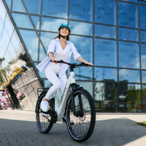 JOBOBIKE Luxe elektrinis dviratis – mid motor su diržine pavara iki 180 km