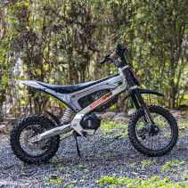 KuKirin X1 elektrinis motociklas 2000W – off road krosinis dviratis 50 km/h