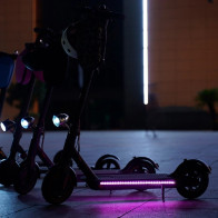 Elektrinio paspirtuko LED šviesų juostelė